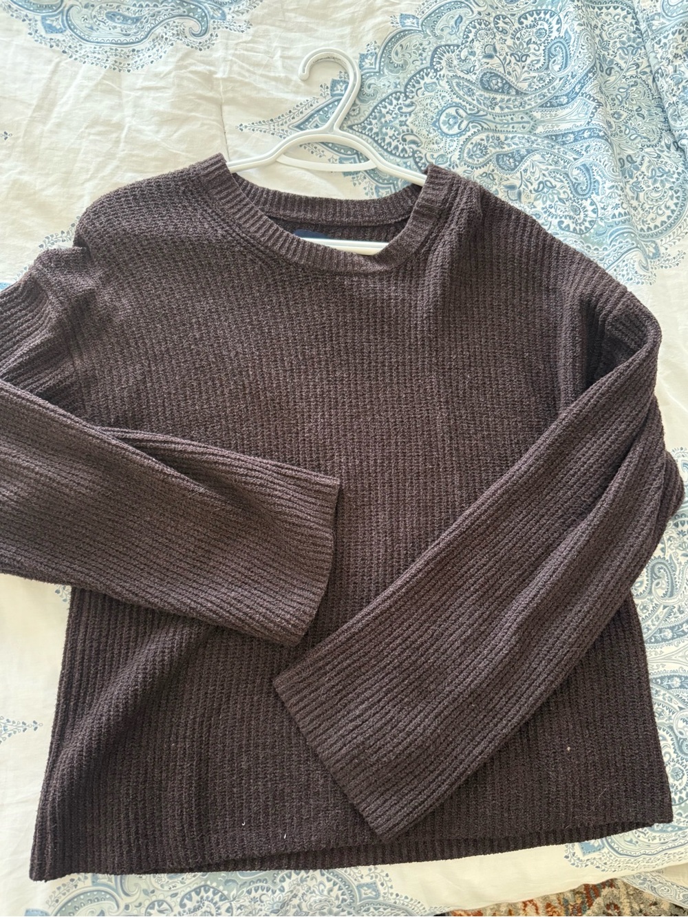 Crewneck Ribbed Sweater - Brown